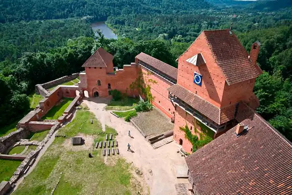 Latvian Castles-Turaida-Castle