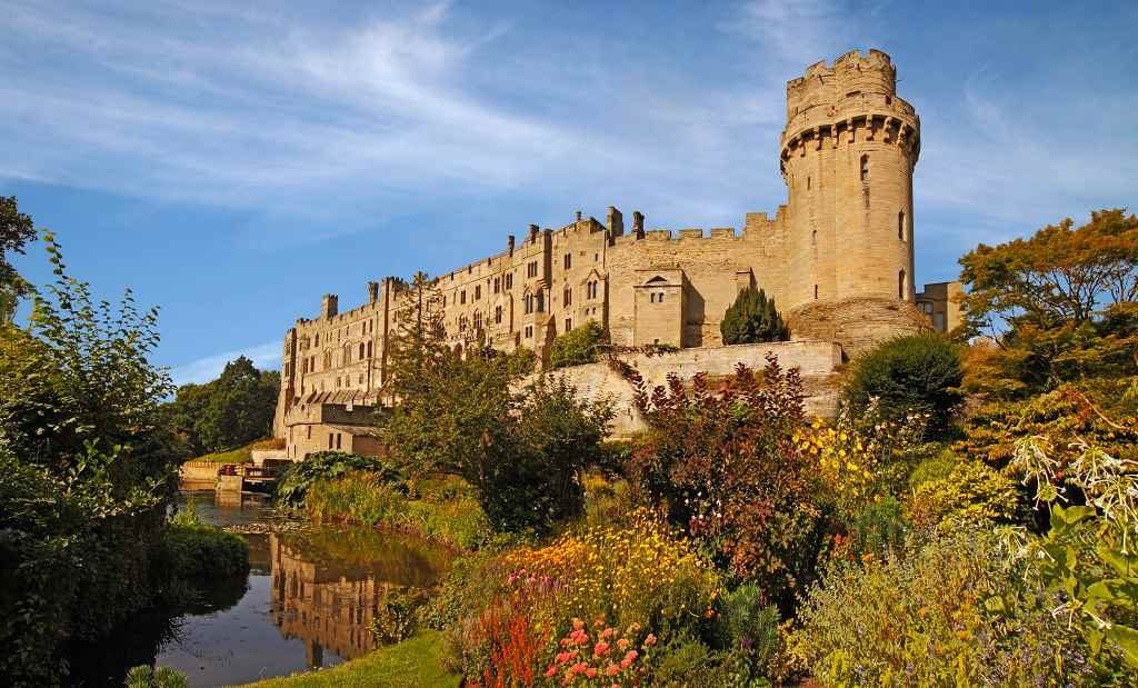 visit warwick castle