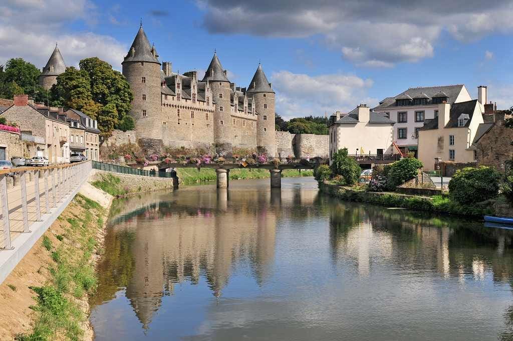 Best Castles in Brittany - Historic European Castles