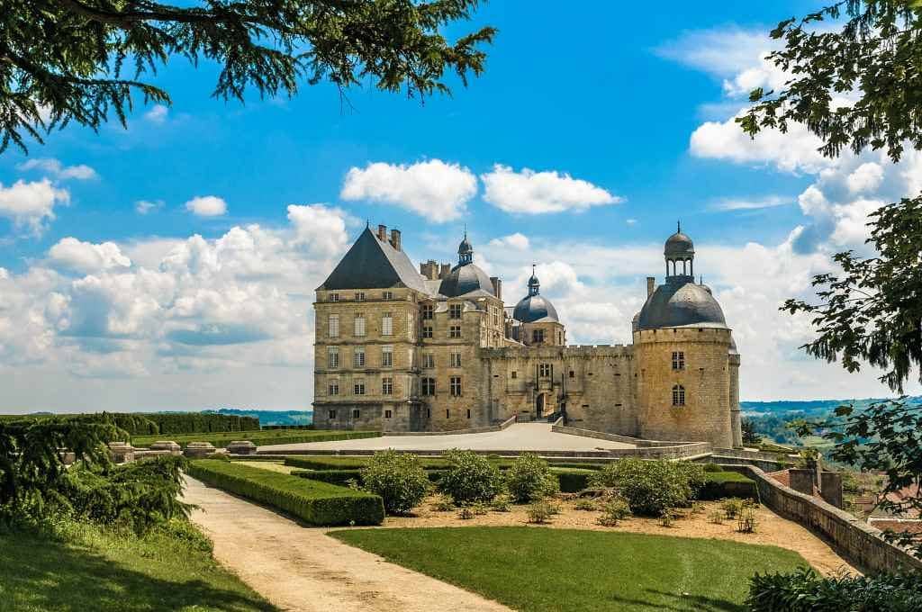 castles dordogne region