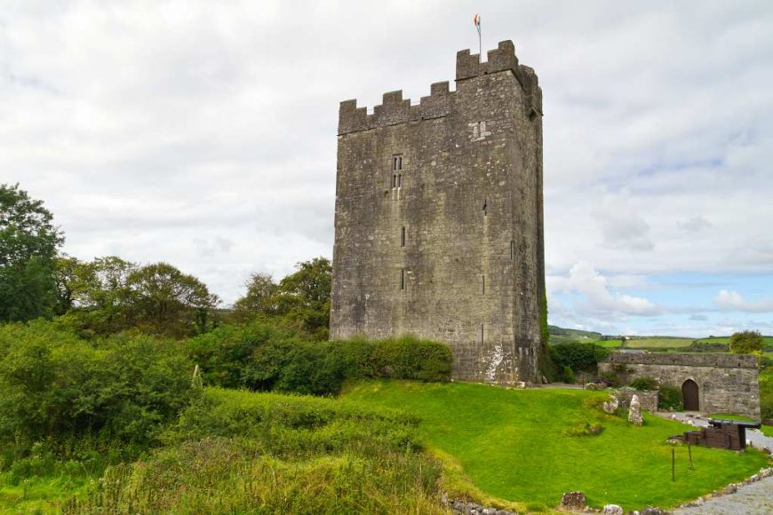 Best castles in Clare, Ireland - Historic European Castles