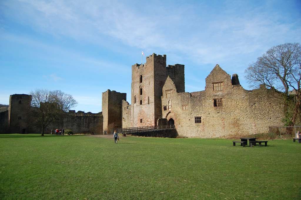 Best Castles in Shropshire - Historic European Castles