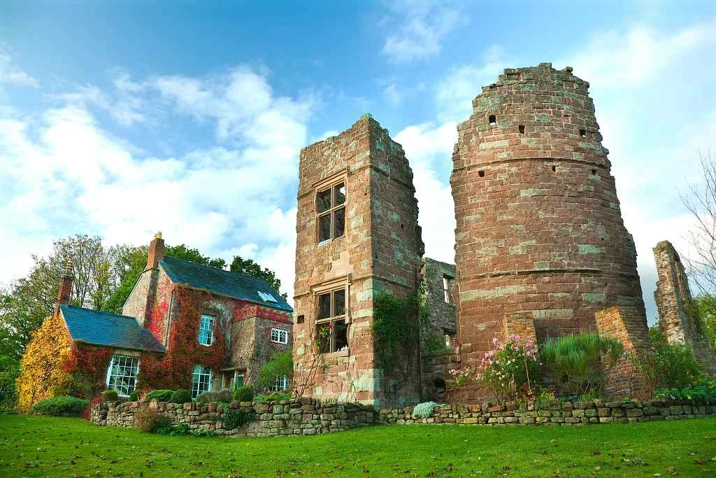 Wilton Castle in Herefordshire