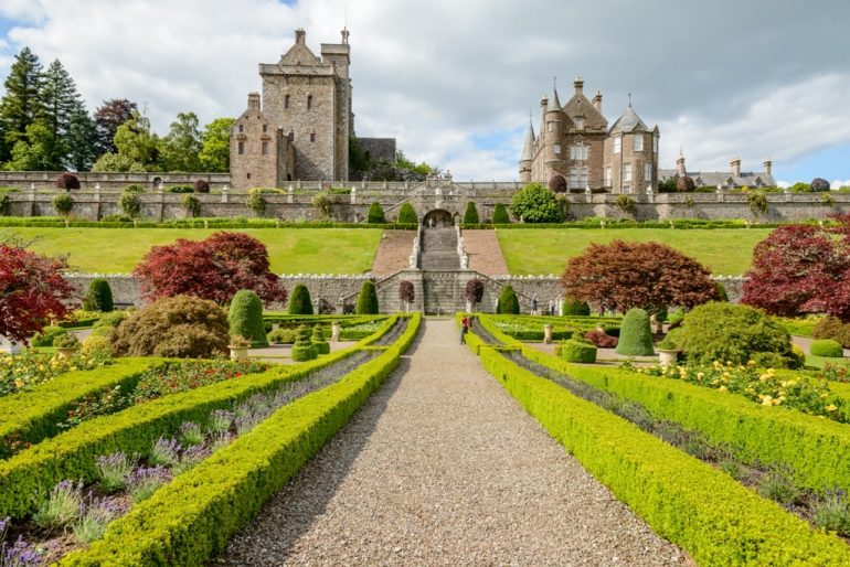 Best castles near Loch Lomond - Historic European Castles