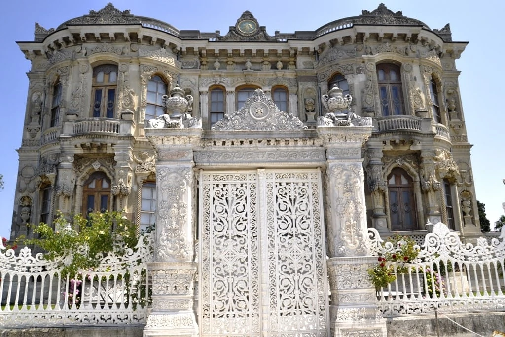 Küçüksu Palace - Best Palaces in Istanbul
