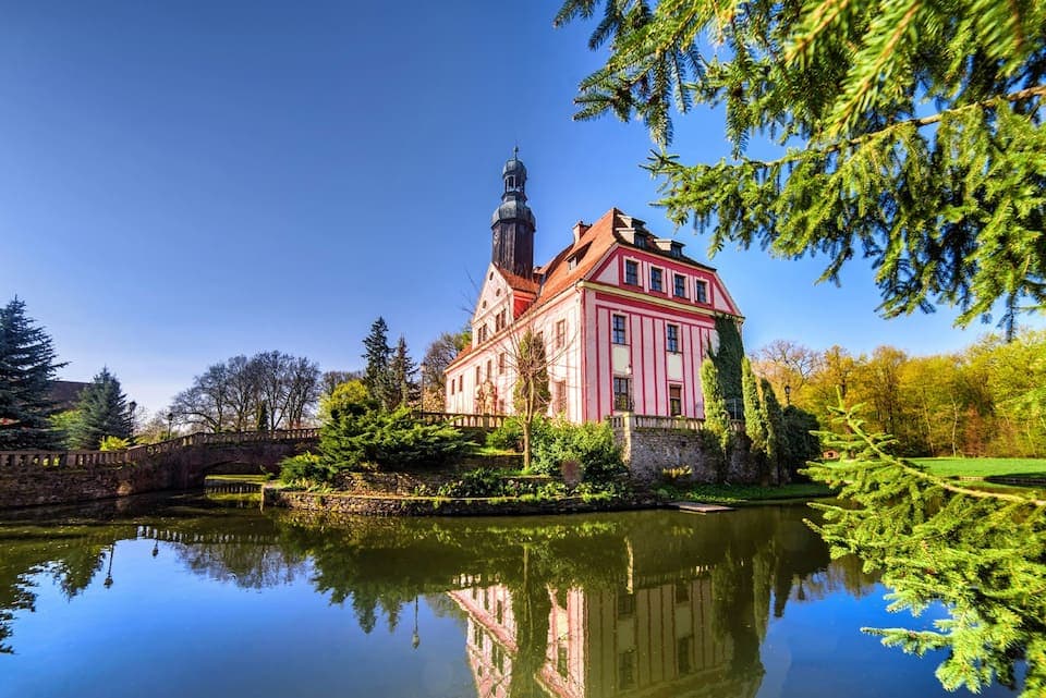 Best Castles On Airbnb — Historic European Castles